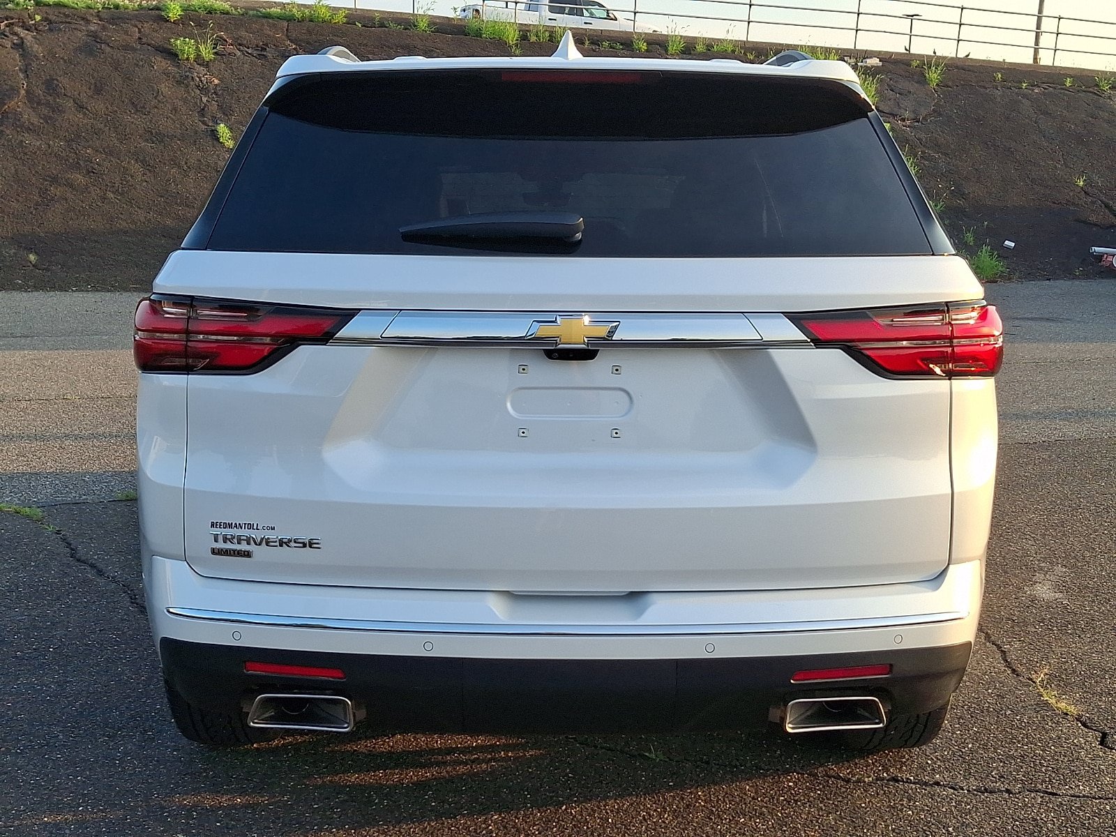 Used 2024 Chevrolet Traverse High Country FWD image 5