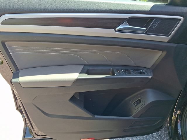 Certified 2023 Volkswagen Atlas SE AWD/4WD image 12