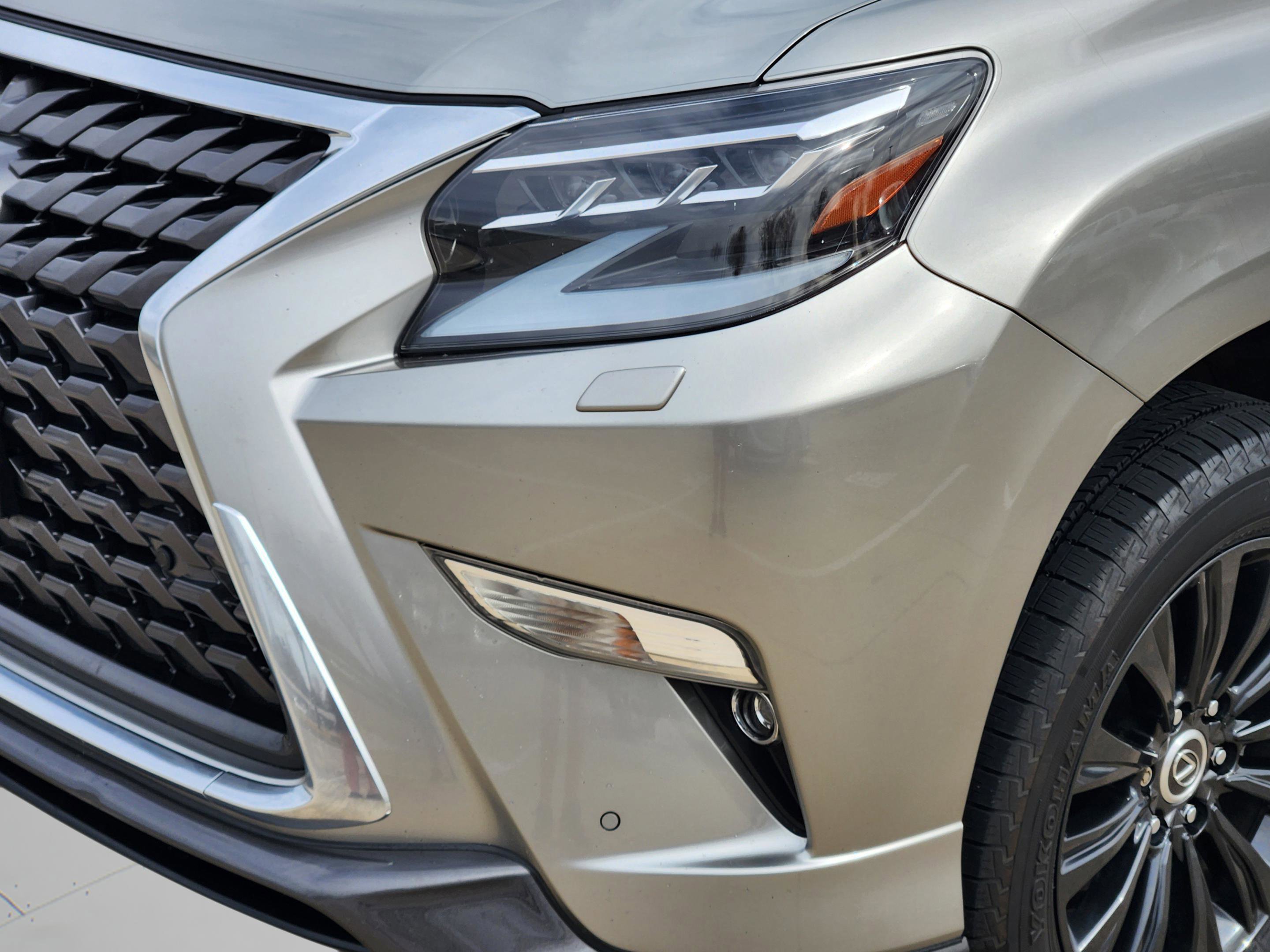 Used 2023 Lexus GX 460 Luxury w/ Sport Design Package image 41