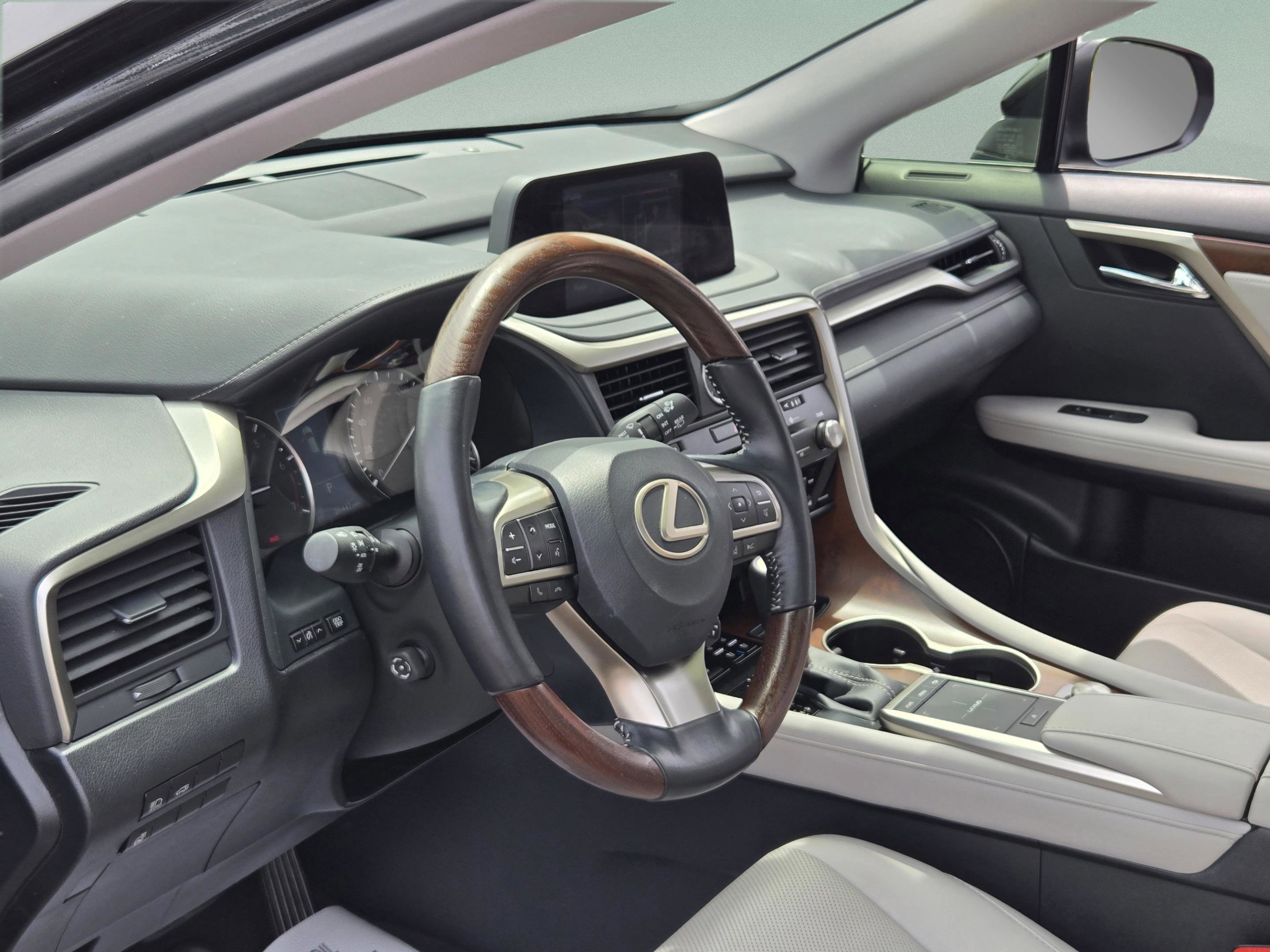Certified 2022 Lexus RX 350L FWD w/ Premium Package image 30