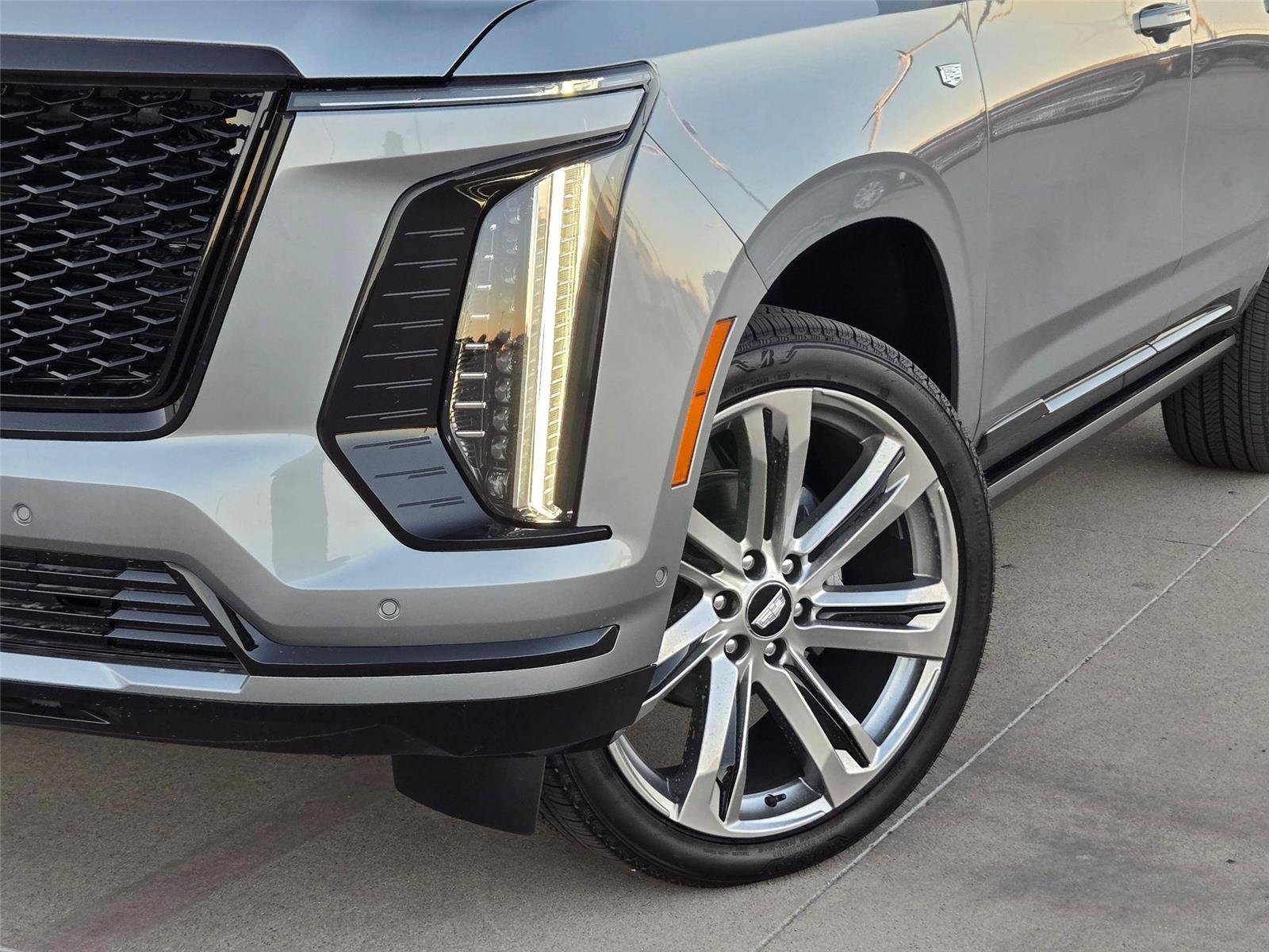 New 2026 Cadillac Escalade Sport w/ Touring Package AWD/4WD image 7