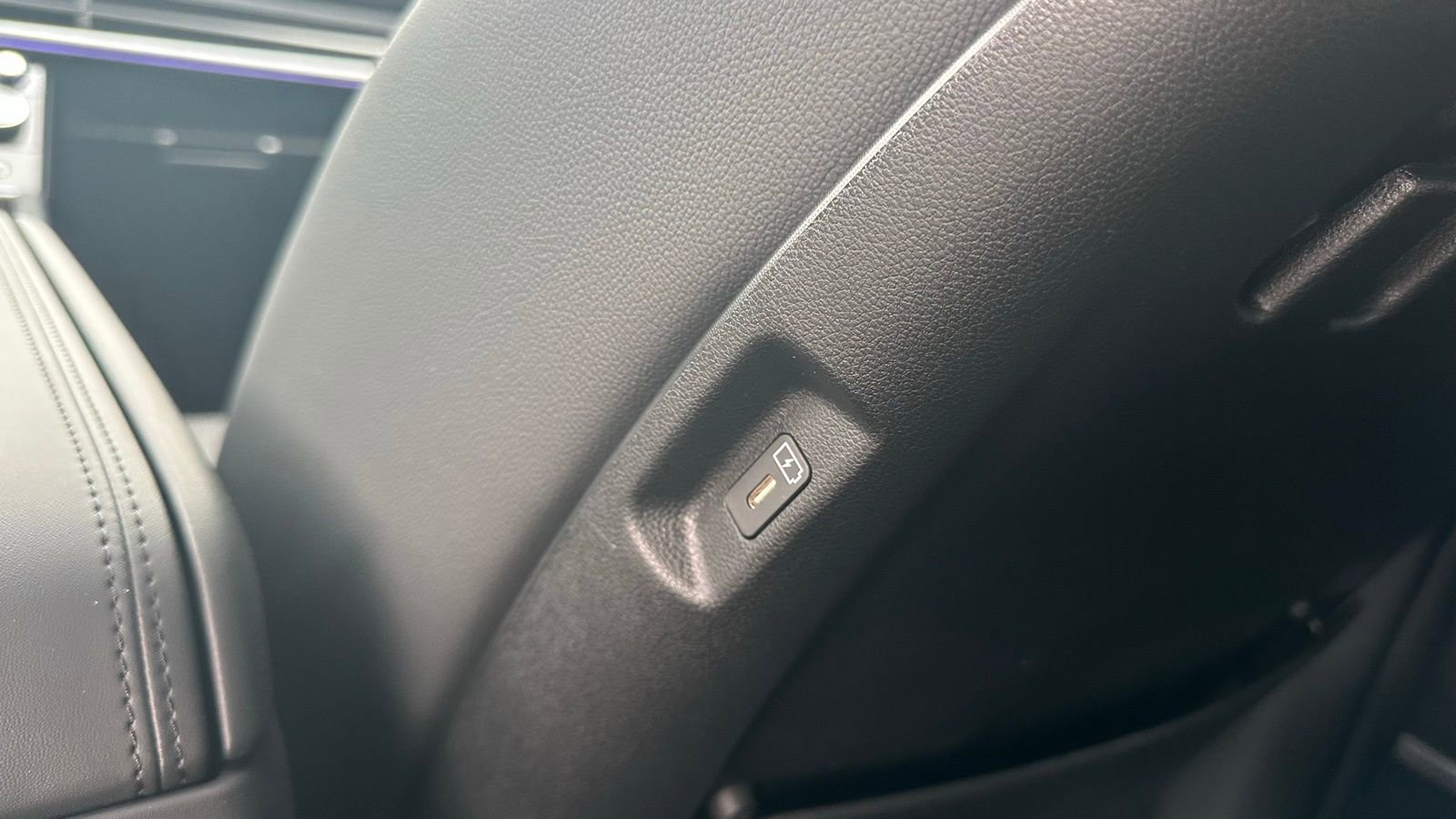 New 2026 Hyundai Santa Fe Limited image 35