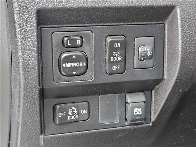 Used 2015 Toyota Tundra SR5 image 10