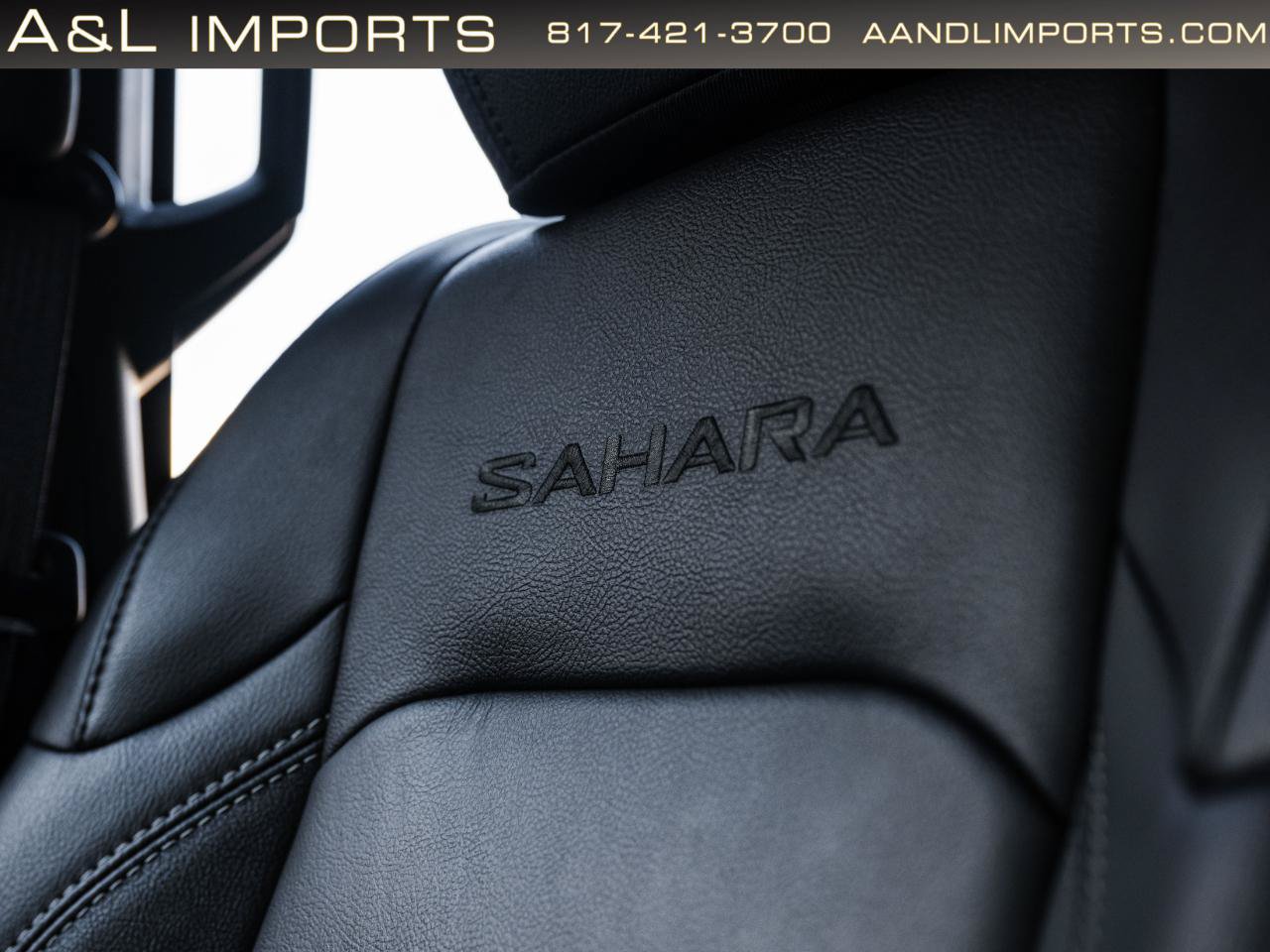 Used 2023 Jeep Wrangler Unlimited Sahara w/ LED Lighting Group AWD/4WD image 24