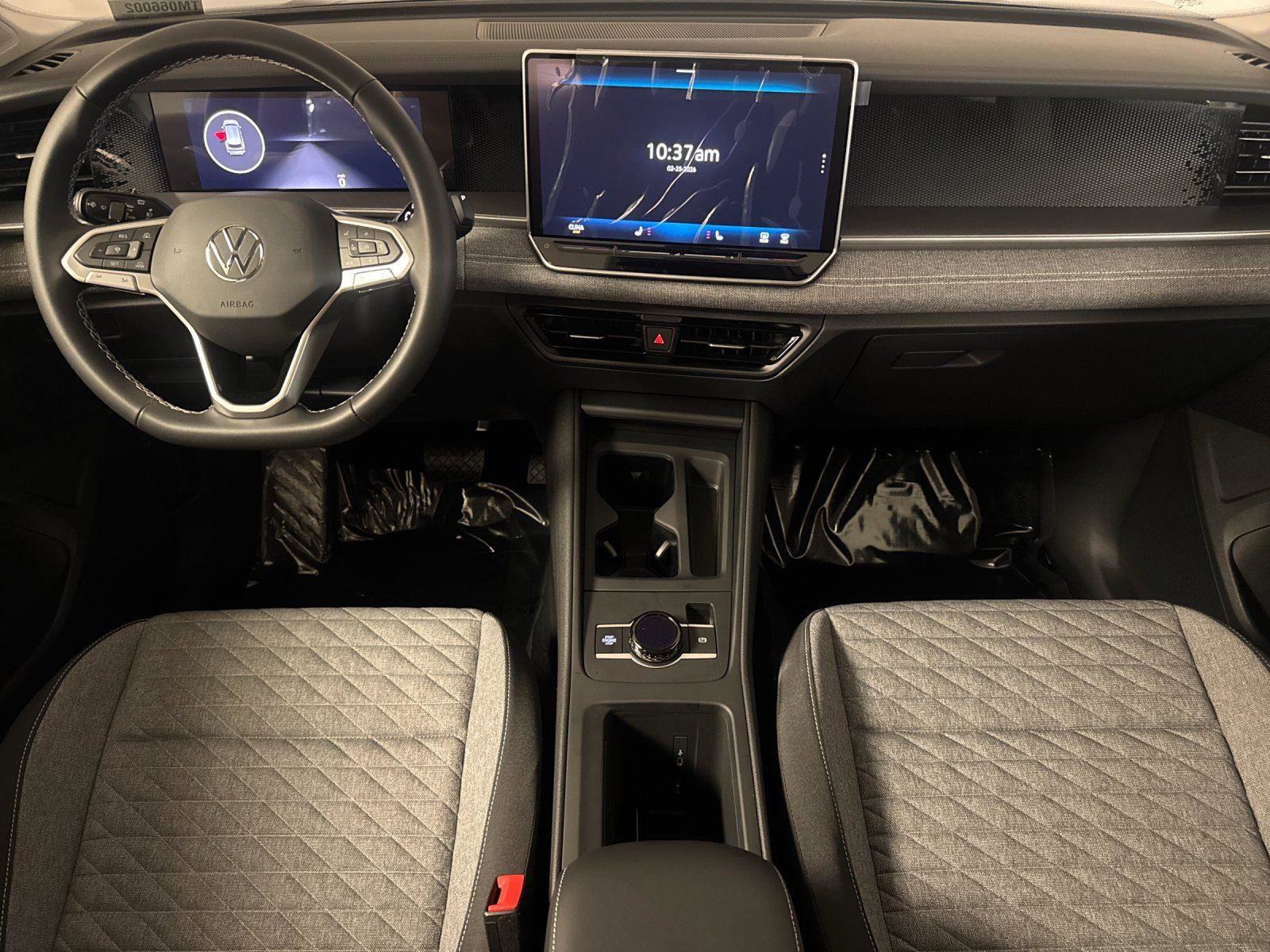 New 2026 Volkswagen Tiguan S FWD image 12