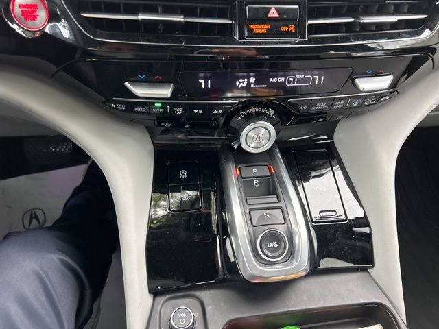 Used 2025 Acura MDX w/ Technology Package image 8