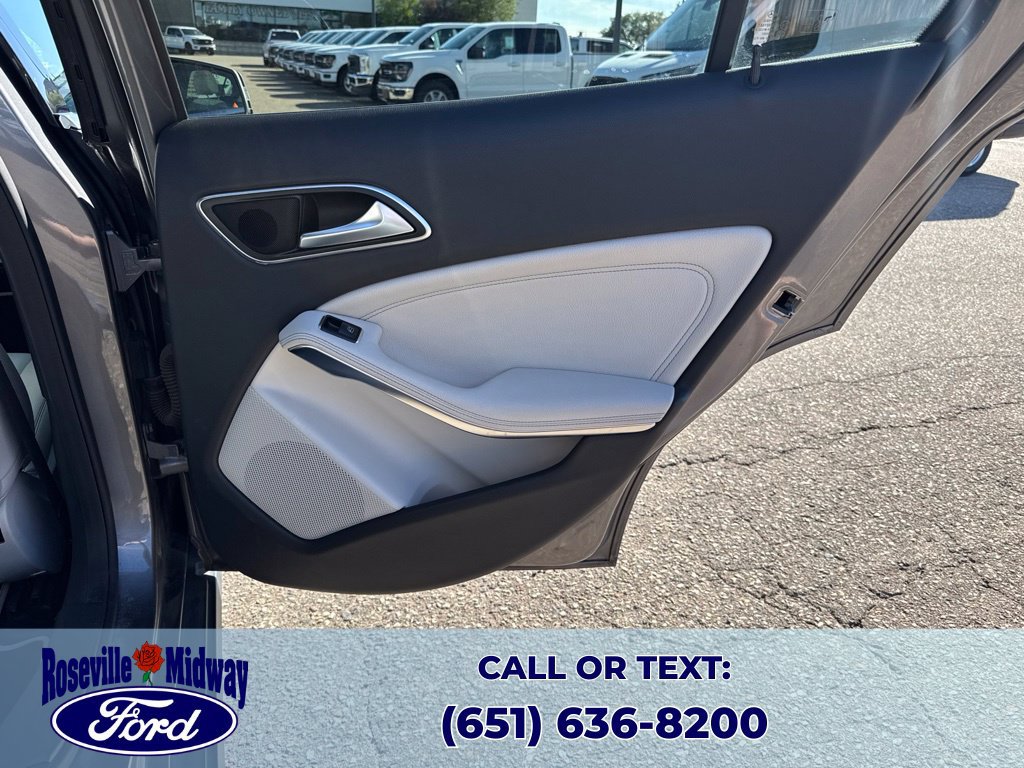 Used 2017 Mercedes-Benz GLA 250 image 30