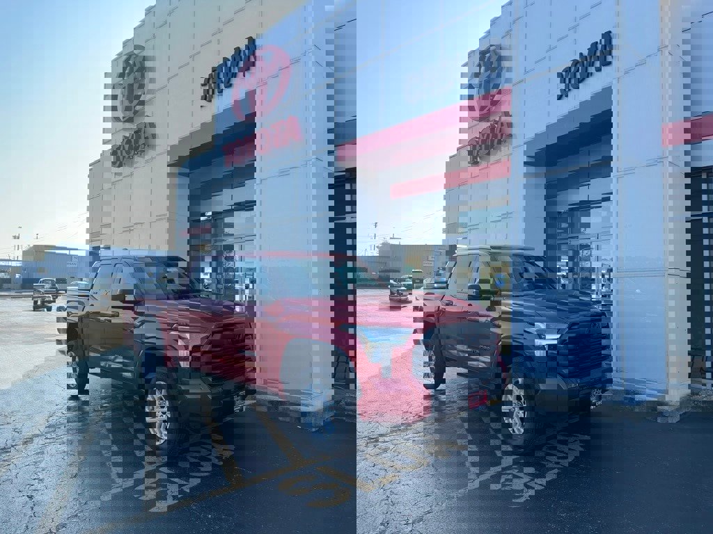 New 2026 Toyota Tundra SR5