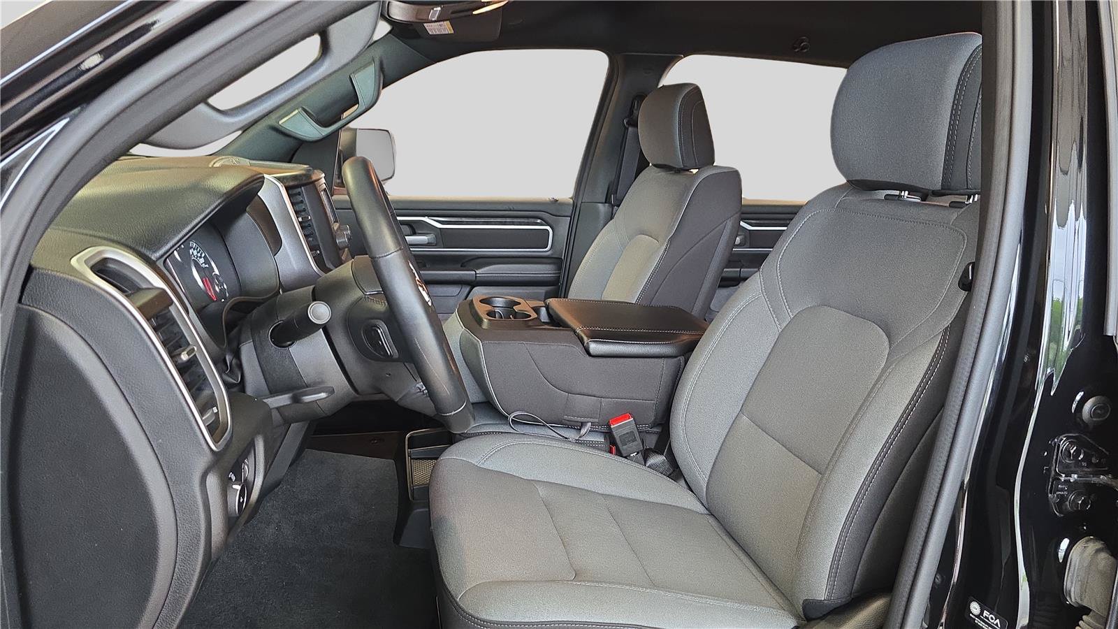 Used 2023 RAM 1500 Big Horn AWD/4WD image 11