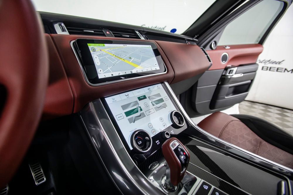 Used 2022 Land Rover Range Rover Sport SVR image 35