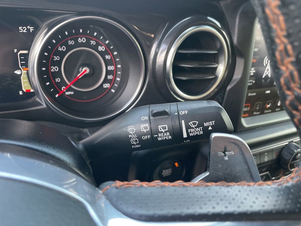 Used 2022 Jeep Wrangler Unlimited Rubicon w/ Trailer Tow Package image 27