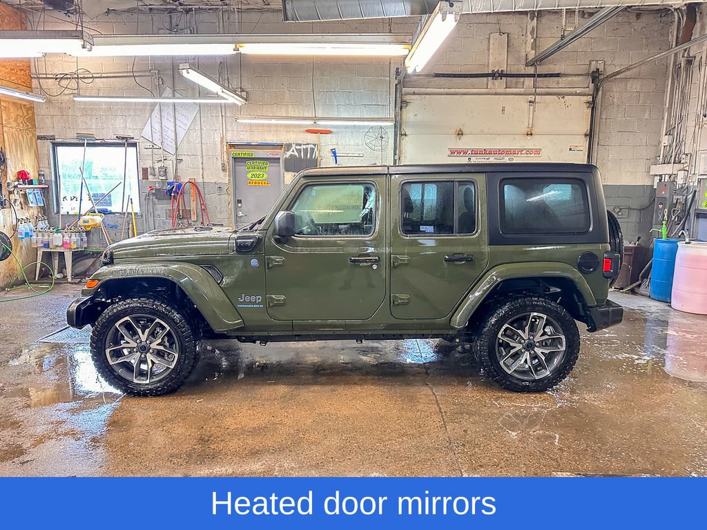 Used 2024 Jeep Wrangler Unlimited w/ Convenience Group AWD/4WD image 6