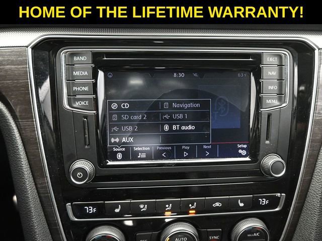 Used 2017 Volkswagen Passat 1.8T SEL Premium image 25