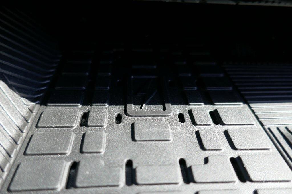 New 2025 Ford Explorer ST-Line w/ Premium Package image 22