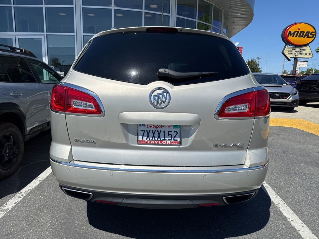 Used 2014 Buick Enclave Leather w/ LPO, Cargo Convenience Pkg AWD/4WD image 3