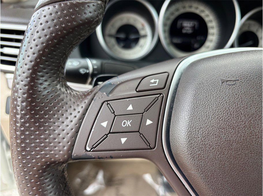 Used 2015 Mercedes-Benz E 400 Cabriolet image 21