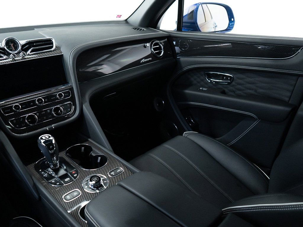 Used 2025 Bentley Bentayga Extended Wheelbase image 30