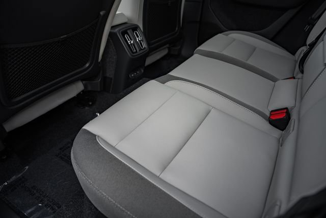 New 2026 Volvo EX40 Plus w/ Climate Package image 34