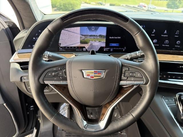 Certified 2024 Cadillac Escalade Premium Luxury Platinum AWD/4WD image 28