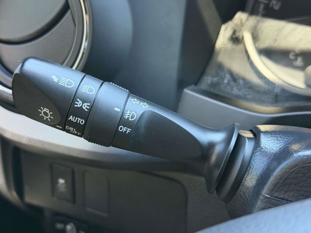 Used 2022 Toyota Tacoma TRD Sport AWD/4WD image 22
