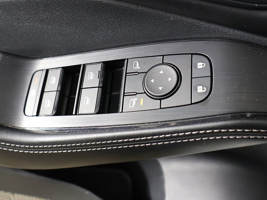 Used 2023 Nissan Rogue SV w/ SV Premium B Package image 35