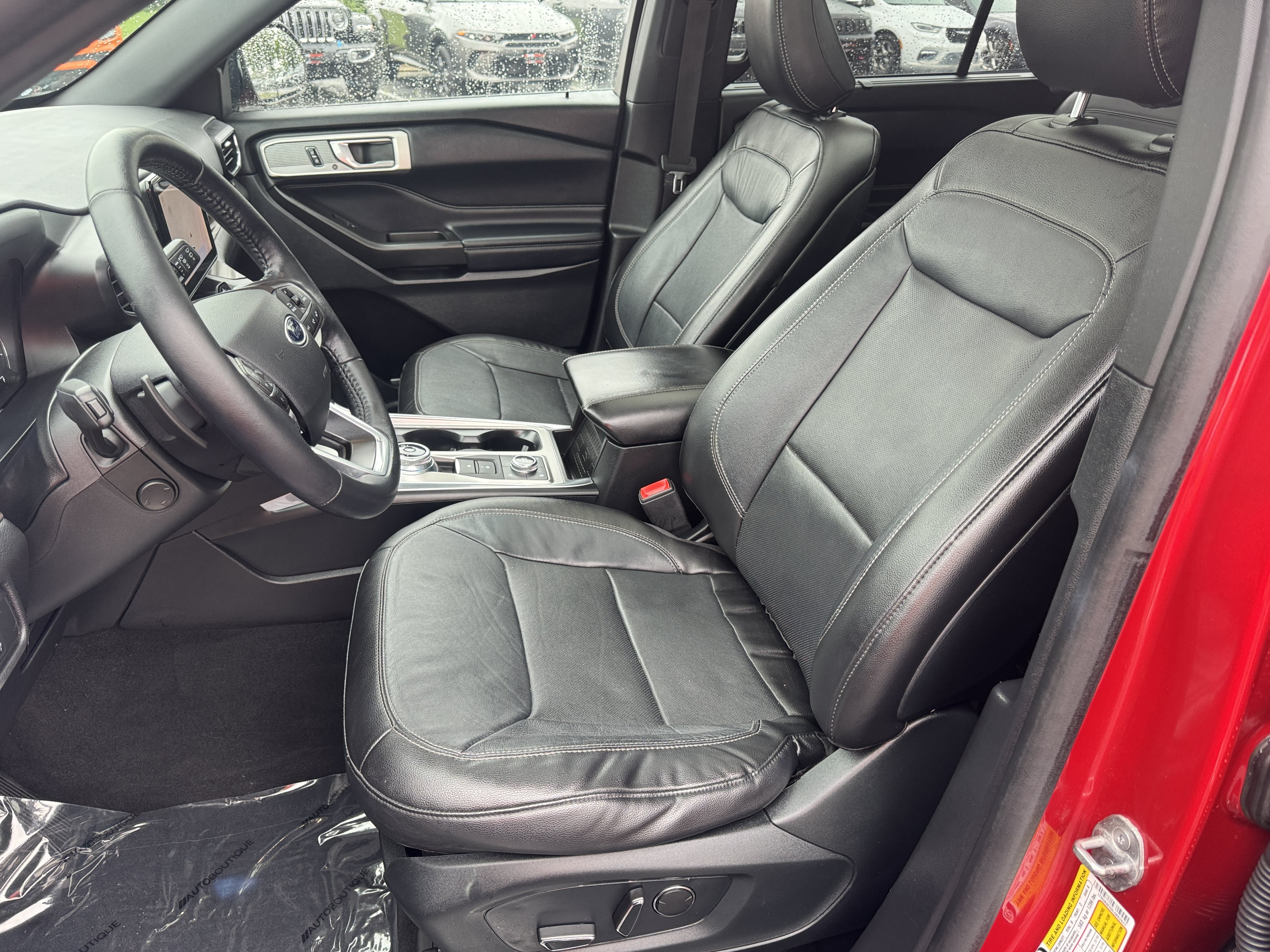Used 2020 Ford Explorer Limited AWD/4WD image 28