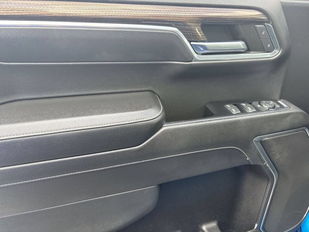 Certified 2022 Chevrolet Silverado 1500 RST AWD/4WD image 13