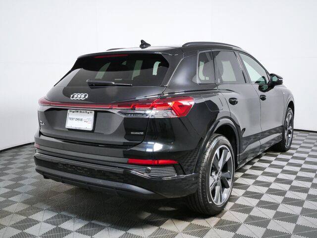 Used 2023 Audi Q4 e-tron Premium Plus w/ Premium Plus AWD/4WD image 3