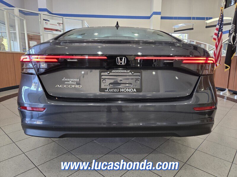 Used 2024 Honda Accord EX image 5