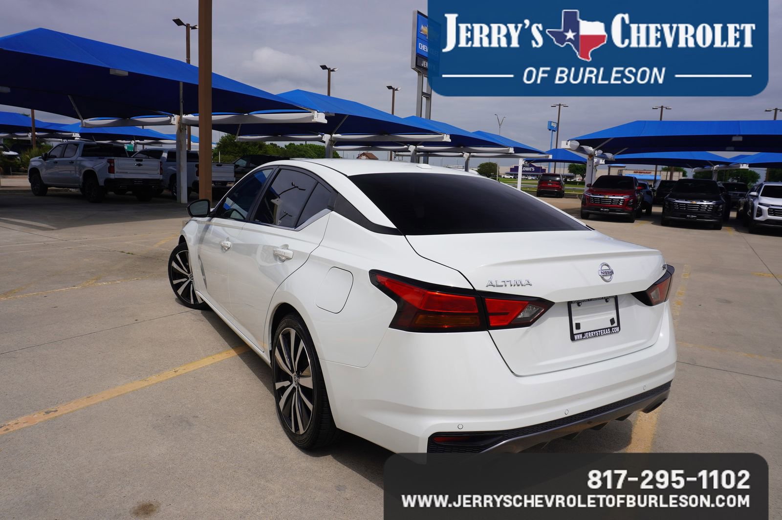 Used 2022 Nissan Altima 2.5 SR FWD image 4