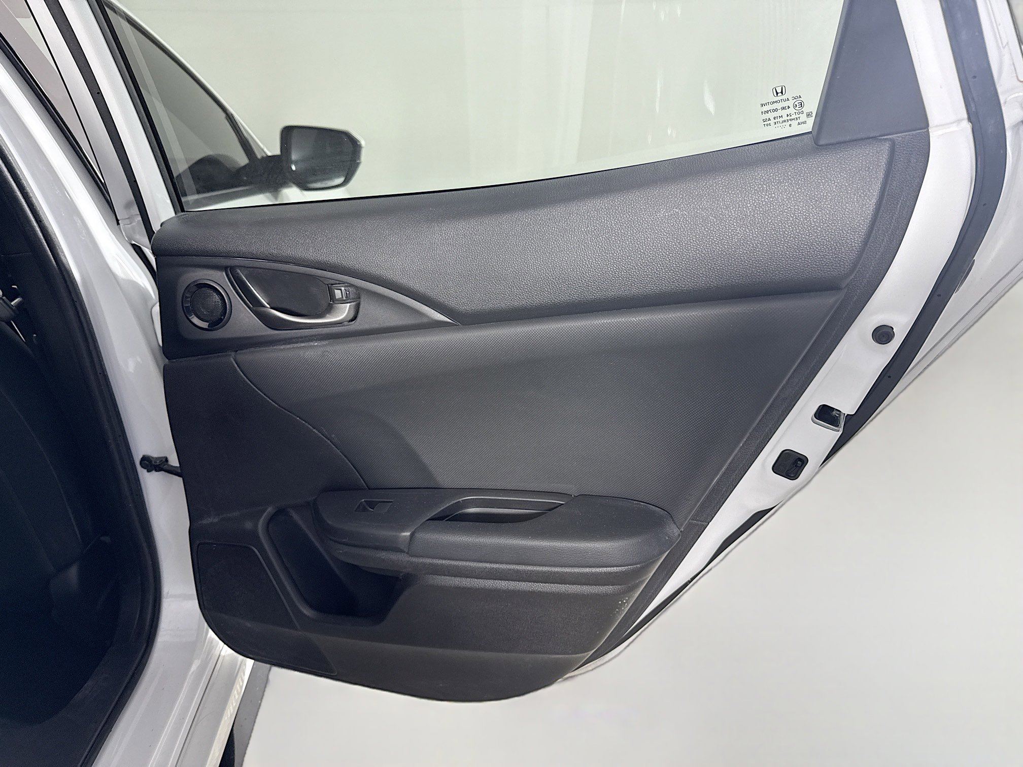 Used 2020 Honda Civic Sport image 28