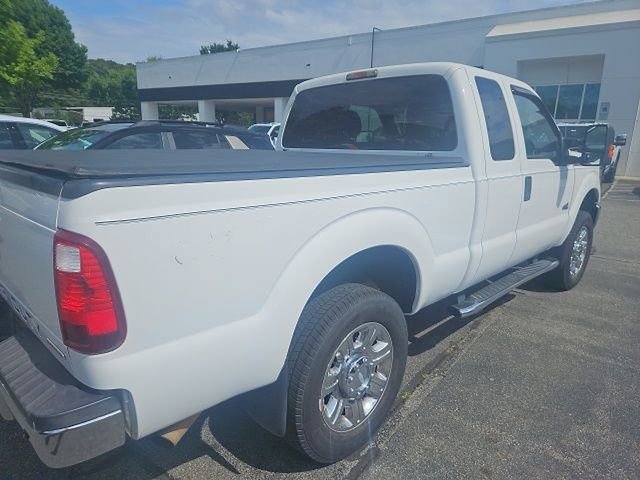 Used 2013 Ford F250 XLT w/ Snow Plow Prep Pkg AWD/4WD image 6