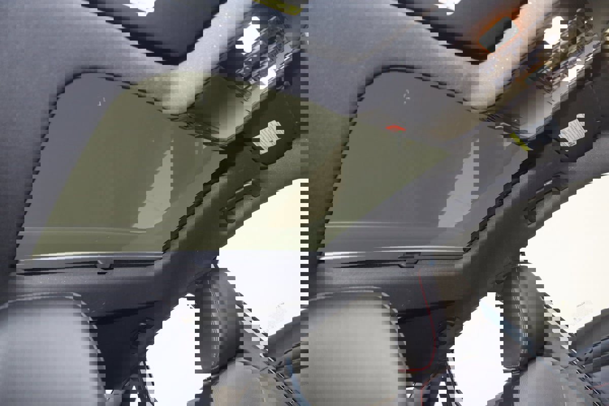 Used 2025 Volkswagen Jetta GLI Autobahn image 10