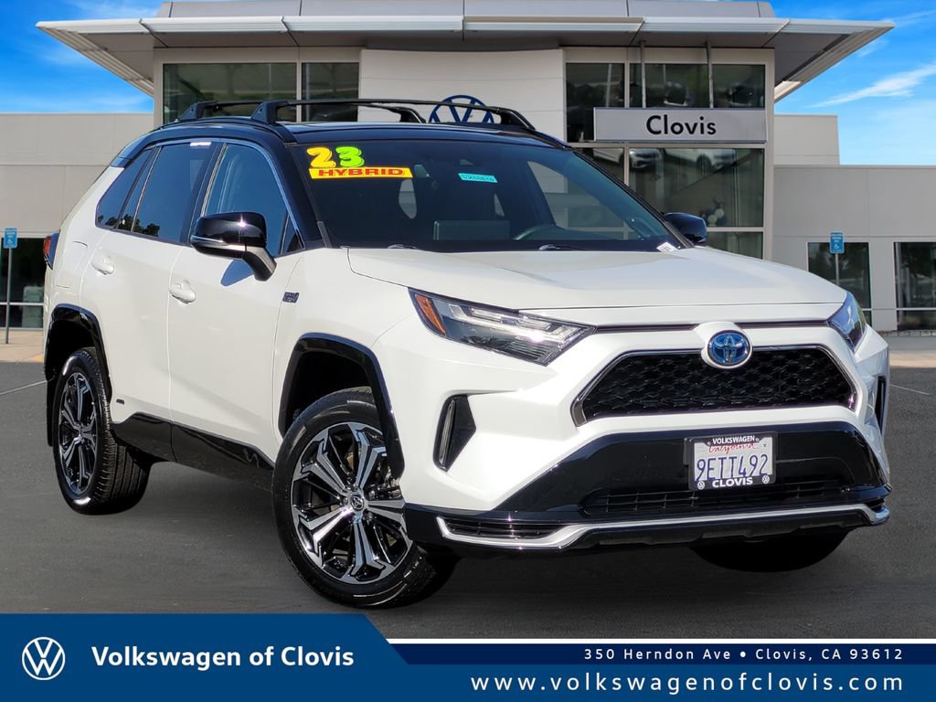 Used 2023 Toyota RAV4 XSE w/ Weather Package AWD/4WD image 1