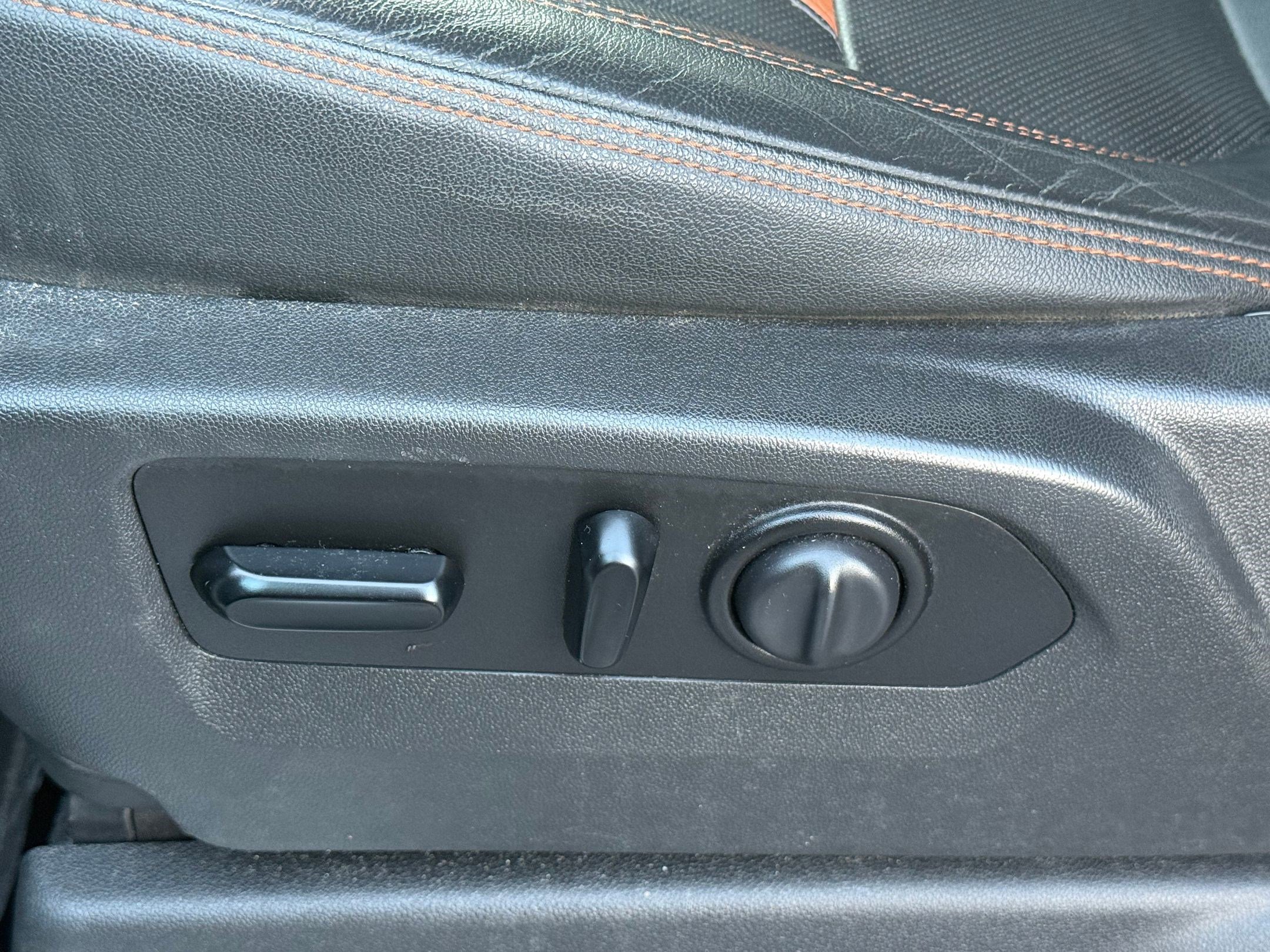 Used 2021 GMC Sierra 1500 AT4 w/ AT4 Value Package image 14