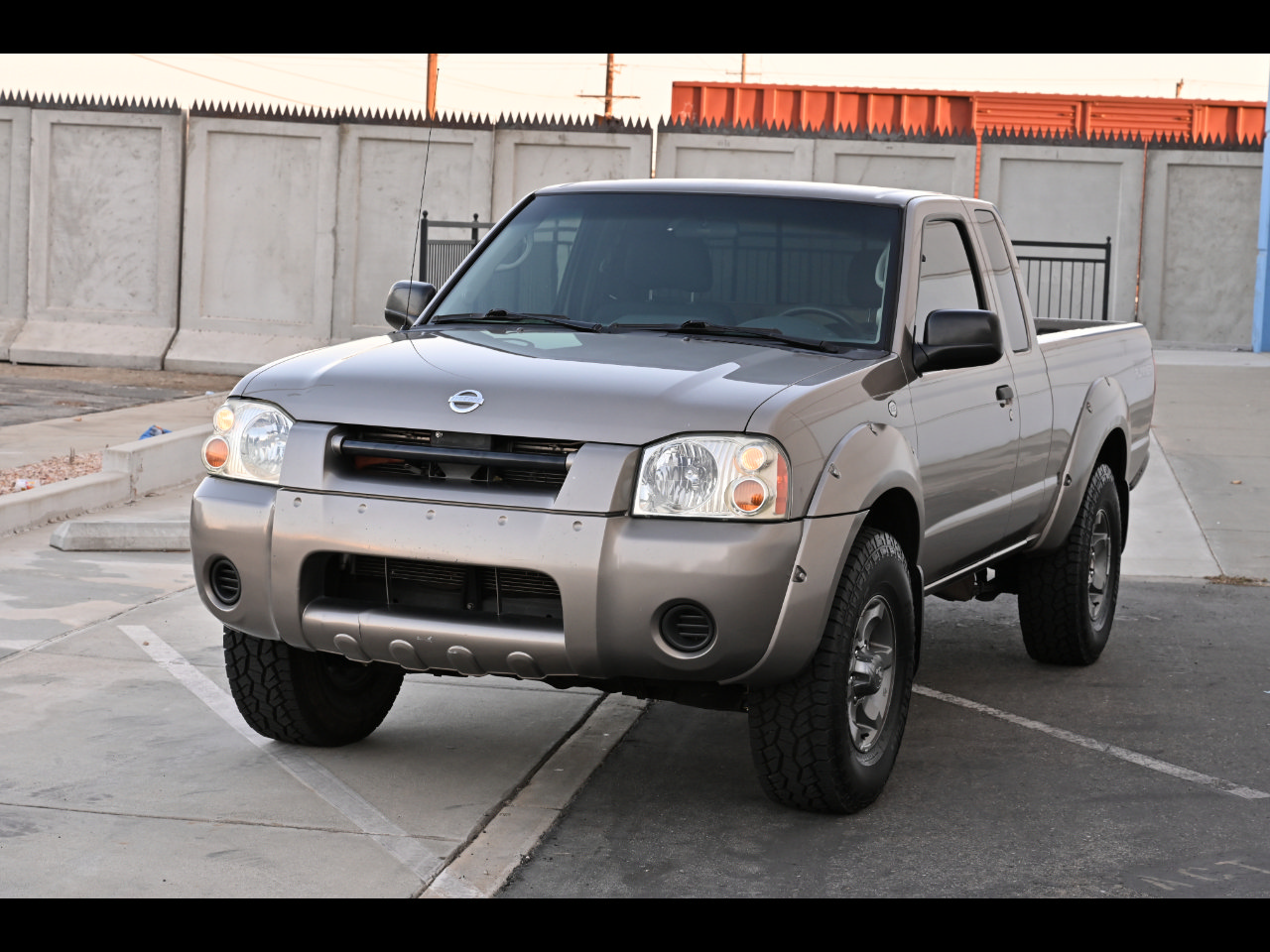 Used 2003 Nissan Frontier XE