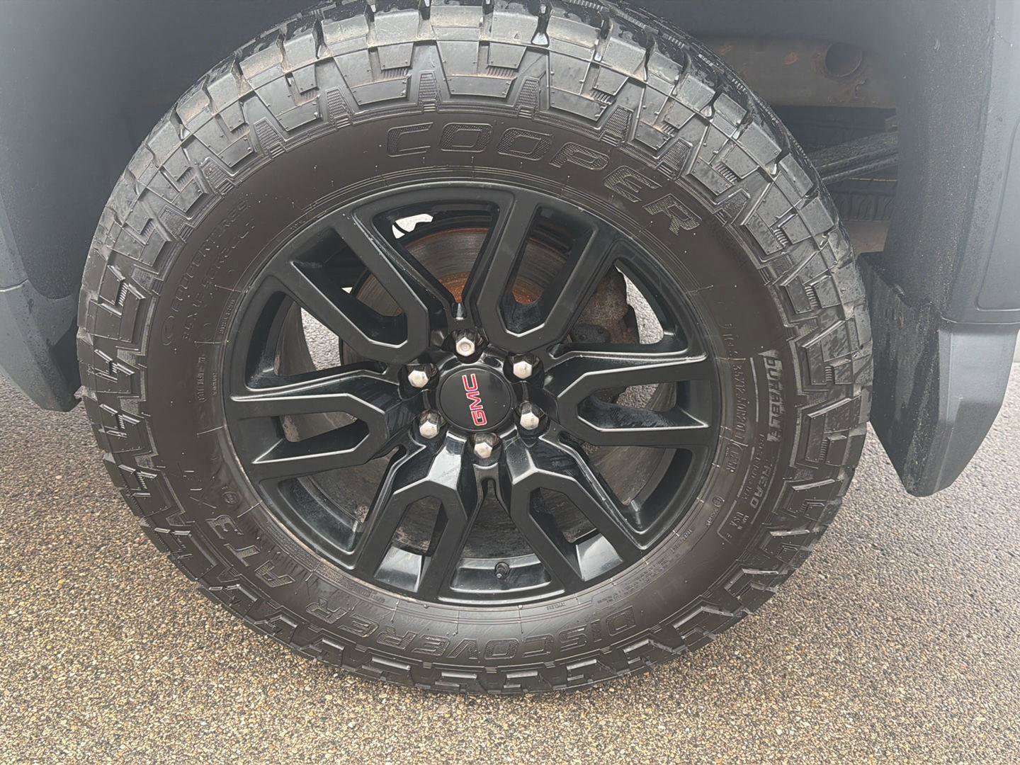 Used 2021 GMC Sierra 1500 Elevation w/ X31 Off-Road Package image 11