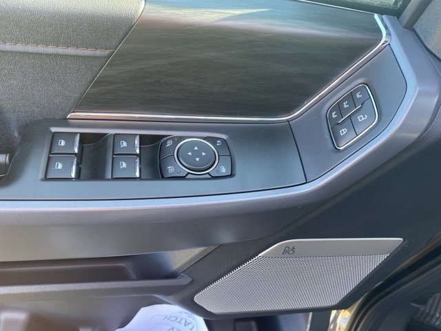New 2025 Ford F150 Lariat w/ Equipment Group 501A Mid image 5