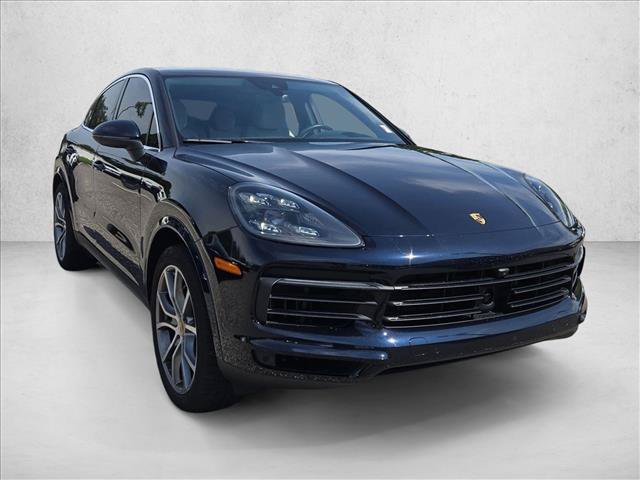 Used 2023 Porsche Cayenne S AWD/4WD image 3