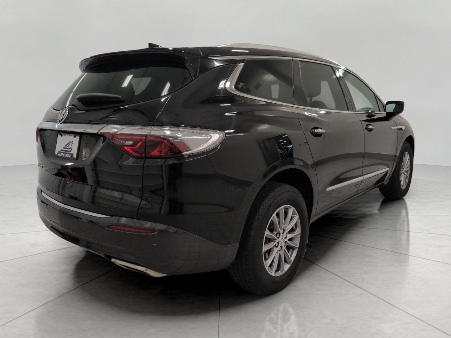 Used 2023 Buick Enclave Essence w/ LPO, Floor Liner Package AWD/4WD image 19