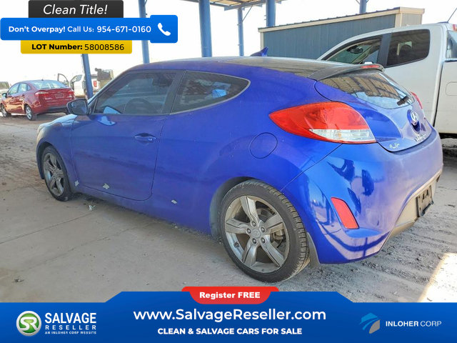 Used 2012 Hyundai Veloster FWD image 3