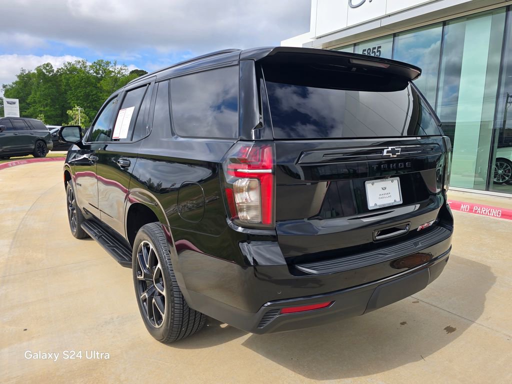 Used 2024 Chevrolet Tahoe RST w/ Luxury Package RWD image 3