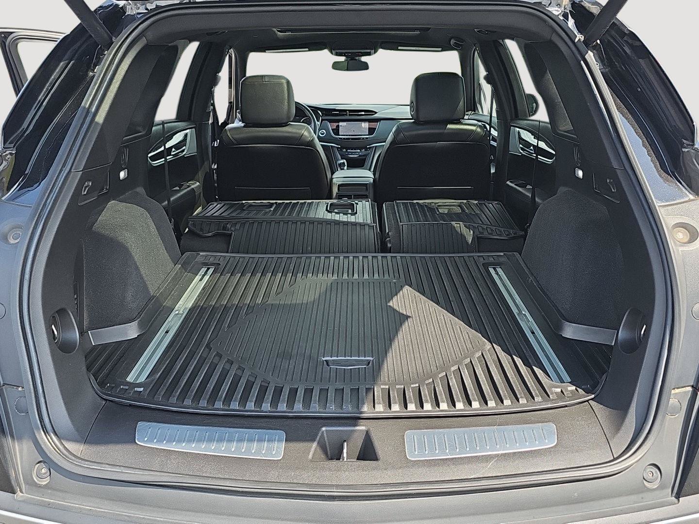 Certified 2023 Cadillac XT5 Premium Luxury AWD/4WD image 32