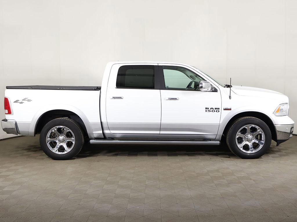 Used 2017 RAM 1500 Laramie w/ Convenience Group AWD/4WD image 17