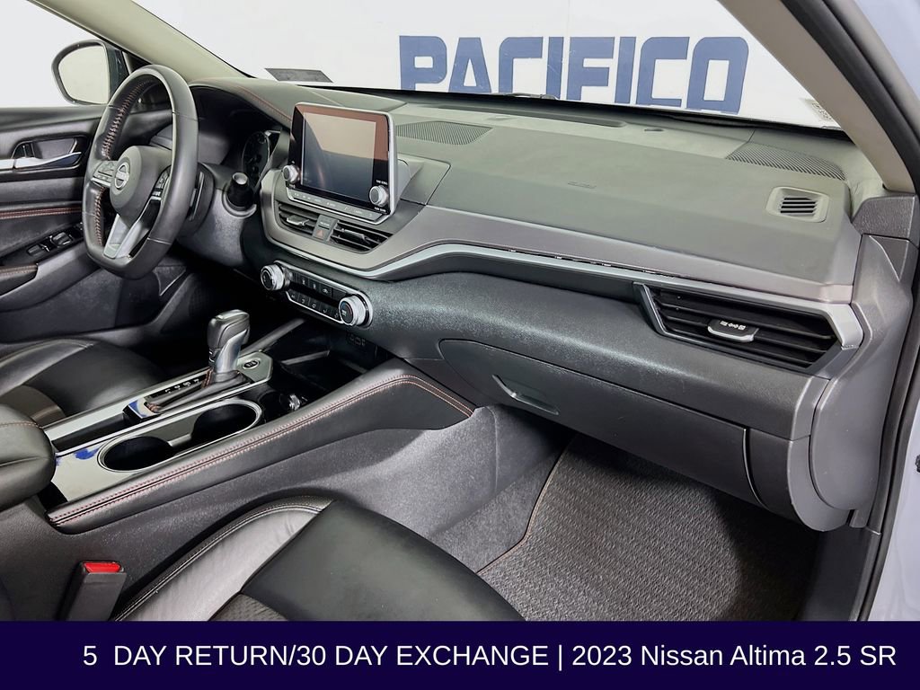 Used 2023 Nissan Altima 2.5 SR FWD image 31