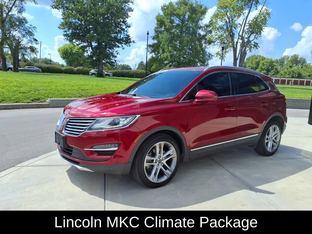 Used 2017 Lincoln MKC Reserve w/ Lincoln MKC Climate Package AWD/4WD image 3