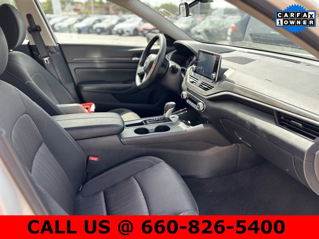 Used 2025 Nissan Altima 2.5 SV image 5