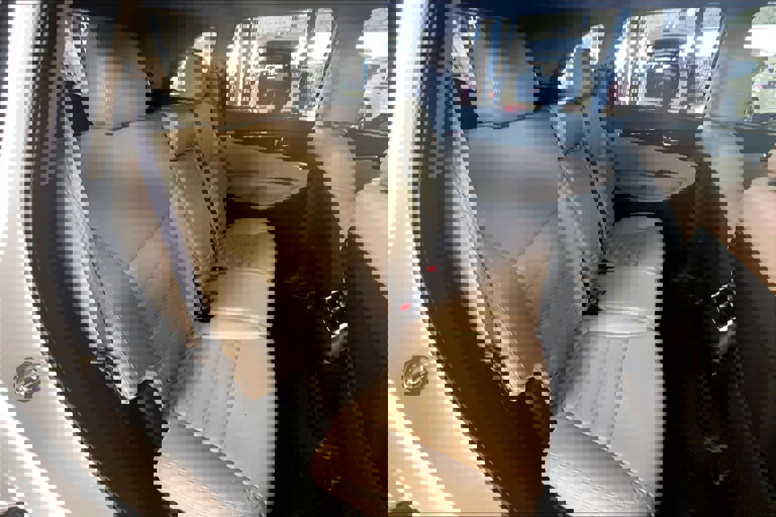 Used 2020 Kia Sorento EX FWD image 18