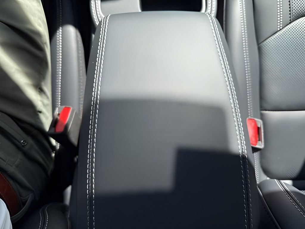 Used 2025 Ford Mustang Mach-E Premium image 27