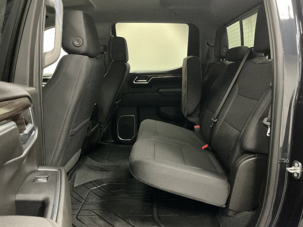 Used 2024 Chevrolet Silverado 1500 RST w/ Convenience Package II AWD/4WD image 23